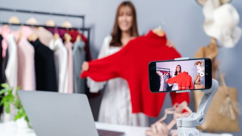 Live Ramai, Order Masuk Terus, Yuk Praktekkan Tips Live Streaming Jualan yang Terbukti Ampuh